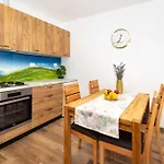 Apartment Tumpici *