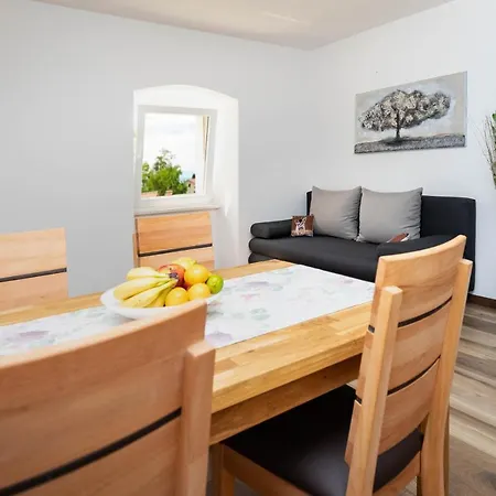 Apartment Tumpici